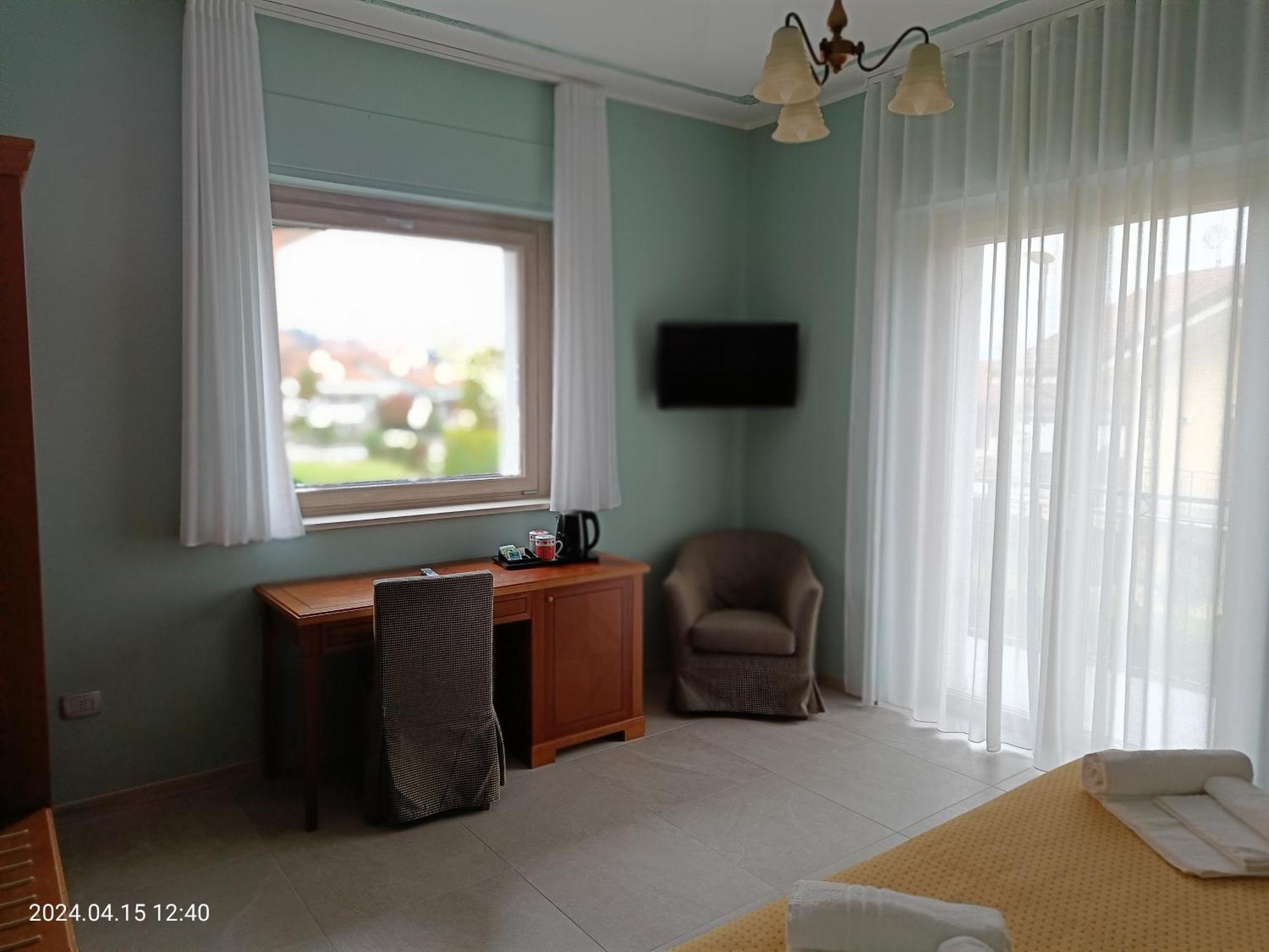 Villa Mariana Bed And Breakfast Saluzzo Luaran gambar